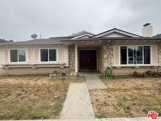 property at 1110 Hull Pl