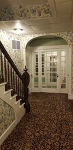 1423 Main St in Newington, CT - Building Photo - Building Photo