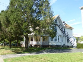 50 S Scott Ave in Glenolden, PA - Foto de edificio - Building Photo