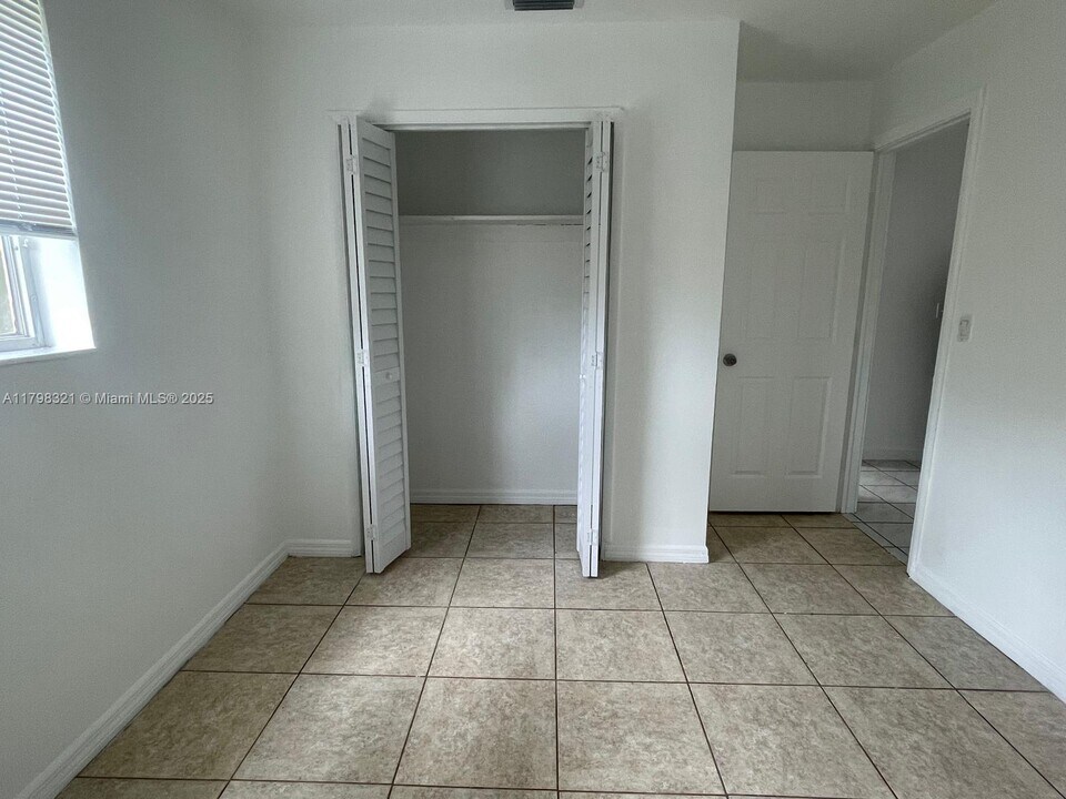 4420 NW 60th St in Fort Lauderdale, FL - Building Photo