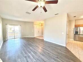 1044 Longville Cir in Tavares, FL - Building Photo - Building Photo