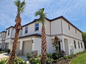 10288 Trumpet Honeysuckle Wy in San Antonio, FL - Building Photo