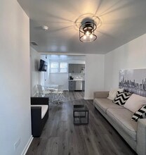 4358 N Oak Park Ave in Chicago, IL - Building Photo - Building Photo