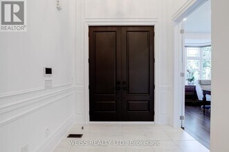 43 Chesney Cres in Vaughan, ON - Building Photo - Building Photo