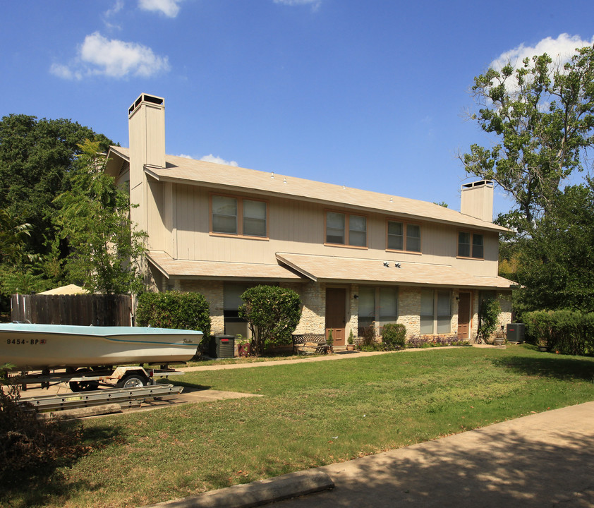 2 Fourplexes in Austin, TX - Building Photo