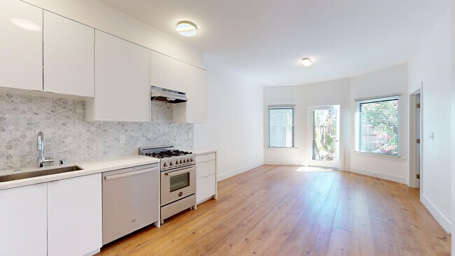 455 14th St in San Francisco, CA - Building Photo - Building Photo