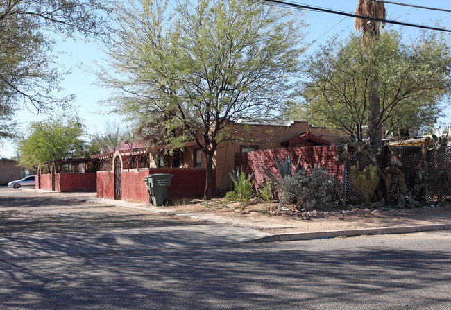 3428-3430 E Presidio St in Tucson, AZ - Building Photo - Building Photo