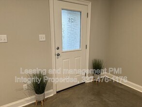 125 Gadwall Dr in Youngsville, LA - Building Photo - Building Photo