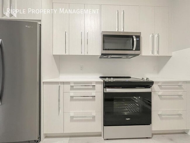 property at 29 Creekstone Dr SW
