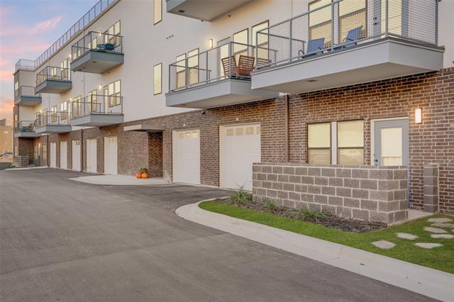 209 Wimberly St in Fort Worth, TX - Foto de edificio - Building Photo