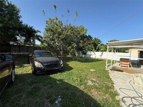 1141 NE 154th Terrace in North Miami Beach, FL - Building Photo - Building Photo
