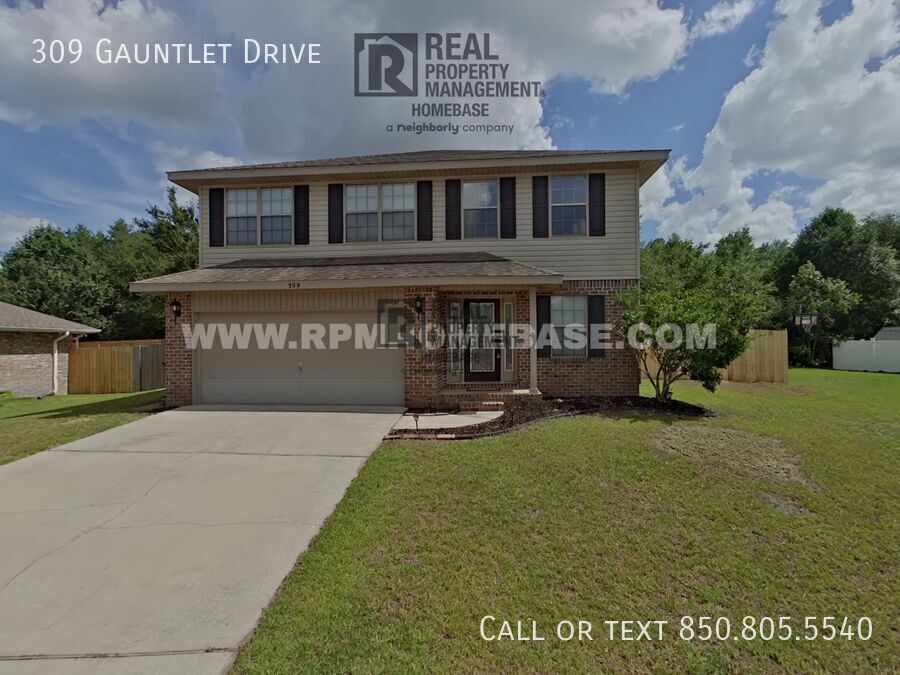 309 Gauntlet Dr in Crestview, FL - Building Photo