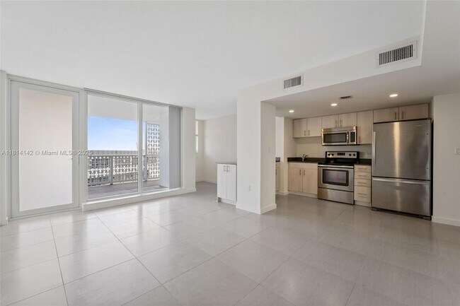property at 910 West Ave