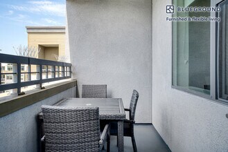 299 Franklin St-Unit -FL7-ID606 in Redwood City, CA - Building Photo - Building Photo