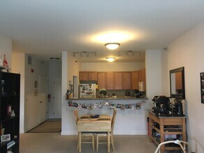 370 Farrell St in South Burlington, VT - Building Photo - Building Photo