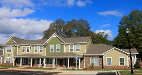 The Oaks at Park Pointe in Griffin, GA - Building Photo