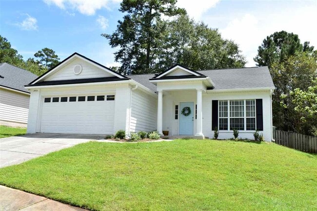 property at 2935 Glen Ives Dr