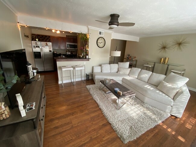 property at 4727 Jarboe St
