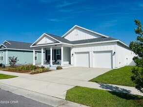 2304 Calamint St in Panama City, FL - Building Photo - Building Photo