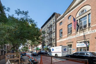 137-139 W 83rd St in New York, NY - Building Photo - Building Photo