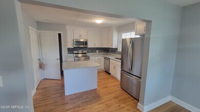 2819 Oak St in Jacksonville, FL - Building Photo - Building Photo