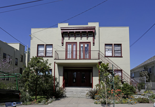 4111 Montgomery St in Oakland, CA - Building Photo - Building Photo