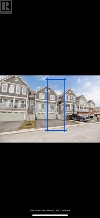 28 Surf Dr in Wasaga Beach, ON - Building Photo
