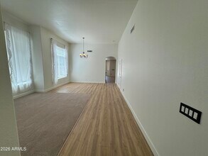 1127 W Mesquite St in Gilbert, AZ - Building Photo - Building Photo