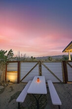 61818 Terrace Dr in Joshua Tree, CA - Foto de edificio - Building Photo