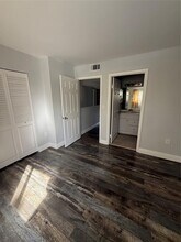 320 Palm Cir E, Unit 320 in Pembroke Pines, FL - Foto de edificio - Building Photo