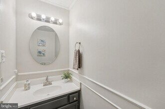 13812 Tabiona Dr in Silver Spring, MD - Building Photo - Building Photo