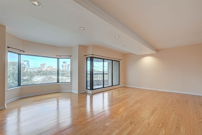 property at 2001 Holcombe Blvd