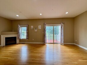 7c Charles Ridge Rd in Littleton, MA - Building Photo - Building Photo