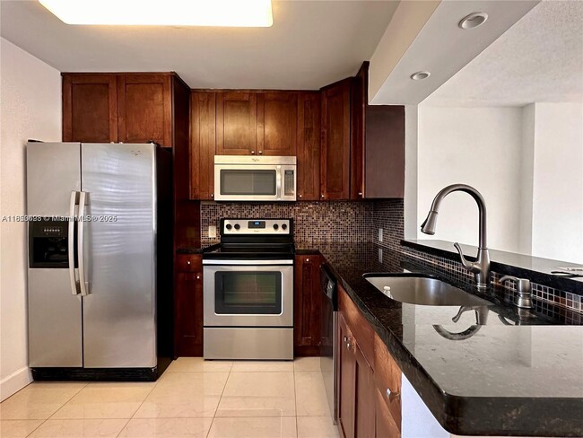 property at 20500 W Country Club Dr