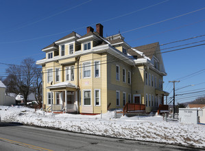 570 Broad St in Meriden, CT - Foto de edificio - Building Photo