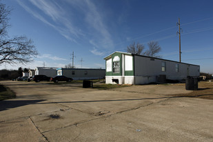 Trinity Mobile Village in Shawnee, OK - Building Photo