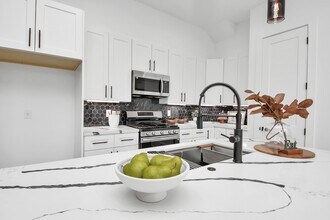 5029 Broom St in Houston, TX - Building Photo - Building Photo