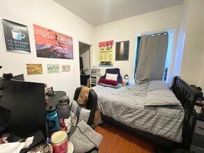 93A Hillside St, Unit 2 in Boston, MA - Building Photo - Building Photo