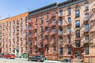 1252 Clay Ave in Bronx, NY - Building Photo