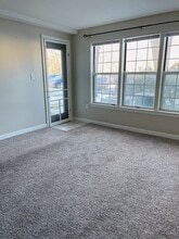 22 Walden Dr, Unit #3 in Natick, MA - Building Photo - Building Photo