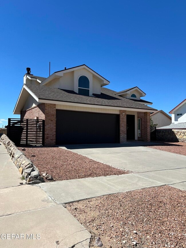 7804 Plaza Blanca St in El Paso, TX - Building Photo - Building Photo