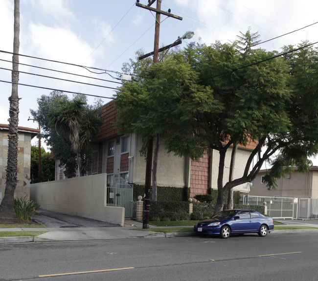 Buena Gardens in Buena Park, CA - Foto de edificio - Building Photo