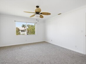 4130 Looking Glass Ln in Naples, FL - Building Photo - Building Photo