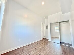 839 Merwin St, Unit .5 in Los Angeles, CA - Foto de edificio - Building Photo