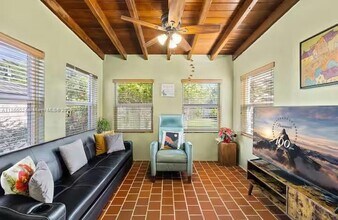 1509 N 17th Ave in Hollywood, FL - Building Photo - Building Photo