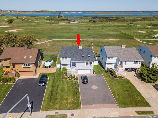 381 Lido Blvd in Lido Beach, NY - Building Photo - Building Photo