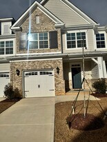 605 Wetherbrooke Way in Columbia, SC - Building Photo