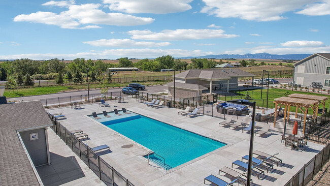 Springs at Sandstone Ranch in Longmont, CO - Foto de edificio - Building Photo