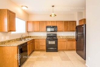 9829 Kenton Cir in Commerce City, CO - Building Photo - Building Photo