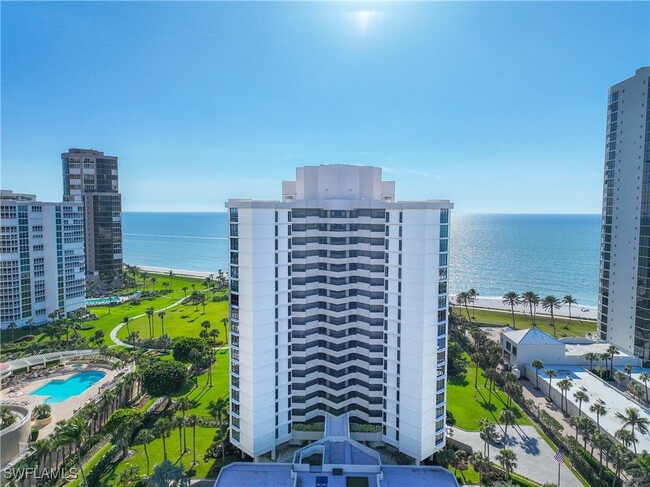 property at 4551 Gulf Shore Blvd N